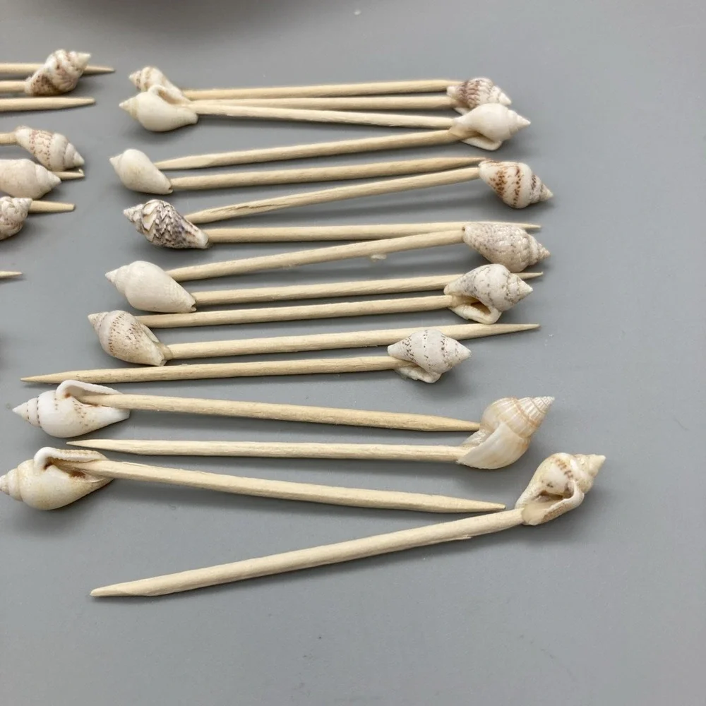 Vintage 1960's Sea Shell Appetizer Pick Set Large Main Shell 32  Toothpicks